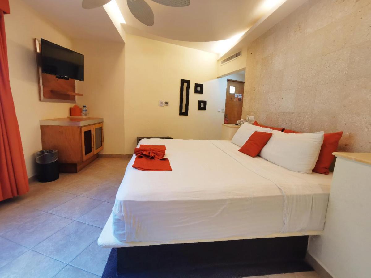 Artisan Playa Esmeralda Family Beach Hotel Playa Chachalacas Exterior photo