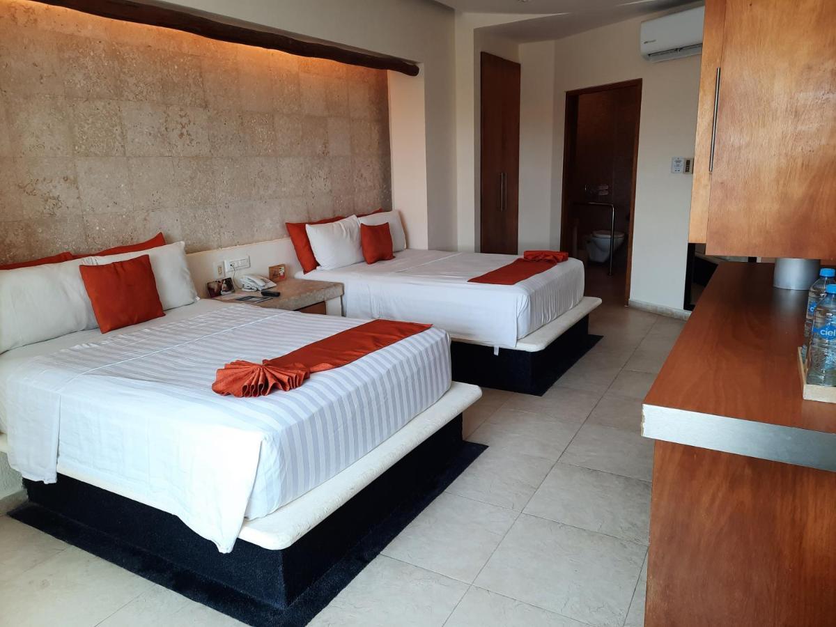 Artisan Playa Esmeralda Family Beach Hotel Playa Chachalacas Exterior photo
